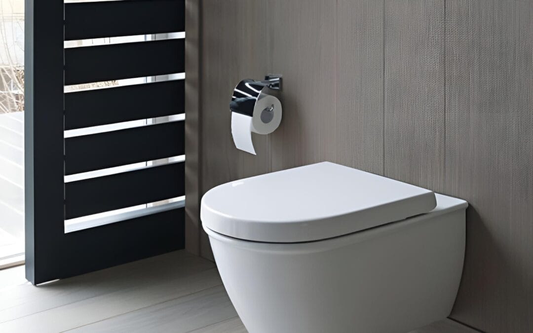 Bacias sanitárias com caixa acoplada embutida na parede